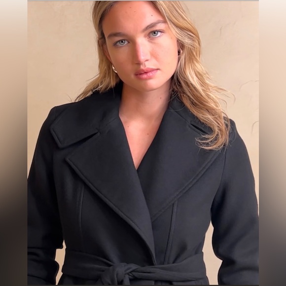 NWT Banana Republic Tie Waist Wrap Coat with Wood Hanger - Picture 3 of 13